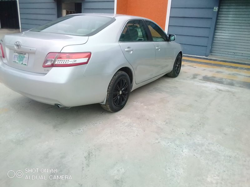 Thumbnail 10 of 2010 TOYOTA Camry